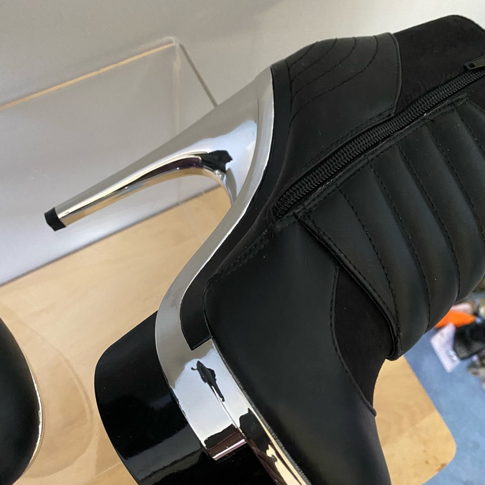 Shoes boots - Picture 3 of 3